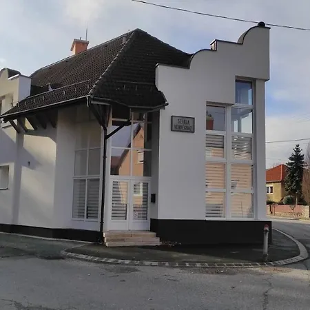 Szikla Vendeghaz *
