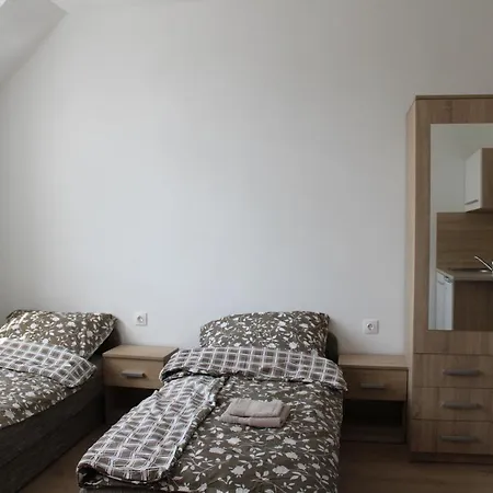 Szikla Vendégház