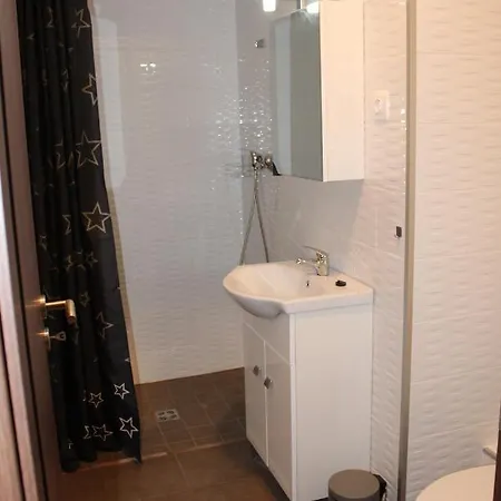 Szikla Vendeghaz Aparthotel *